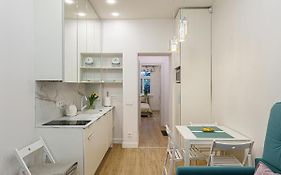 Modern Scandinavian Feeling-Prime Rentals